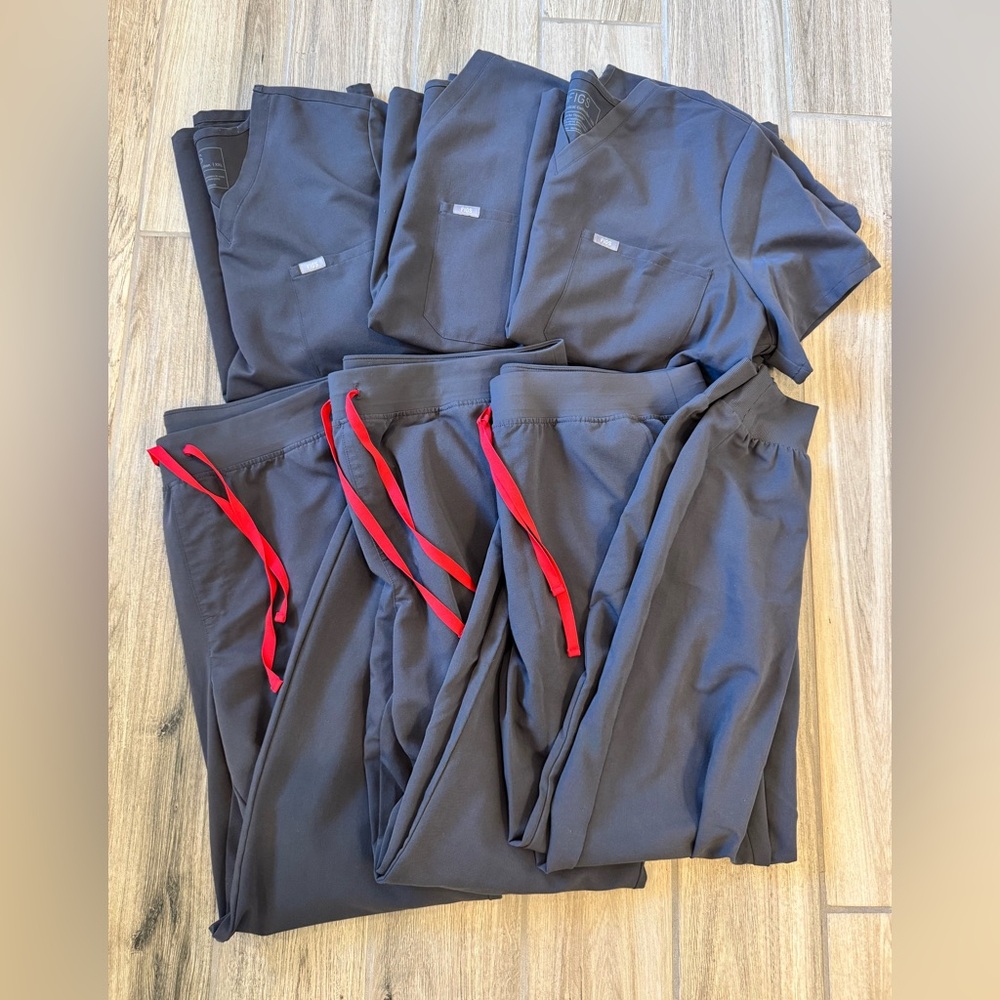 🩶 Figs Charcoal Caterina Top & Tall Zamora Jogger Scrub Pant with Red Tie Set